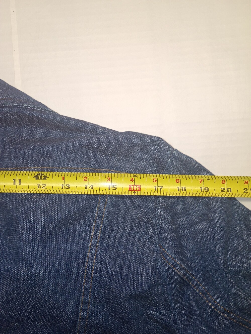 60's -70's Vintage Wrangler Men's Denim Trucker Jacket Made In The USA - Picture 12 of 15
